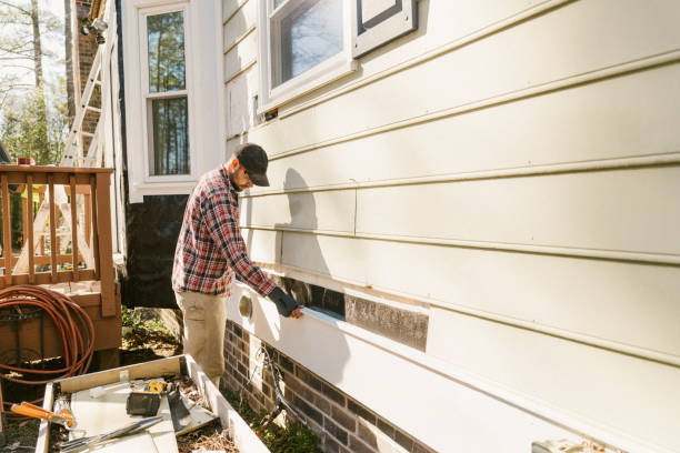 Trusted Vinyl Siding service in Farmington, IL - Squared Siding